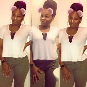 Meet your Posher, Desy